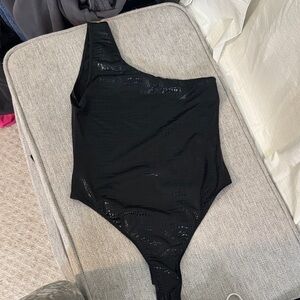 Black One-Shoulder Bodysuit